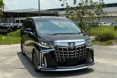 2015 Toyota Alphard 2.5 SC