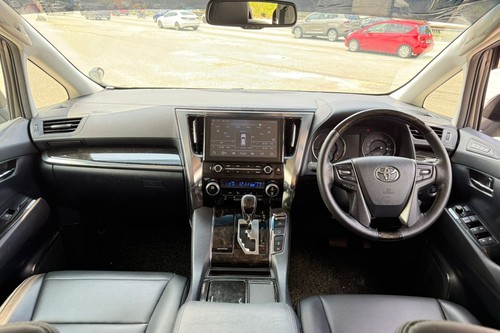 2015 Toyota Alphard 2.5 SA Terpakai