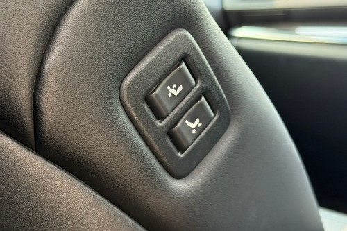 2015 Toyota Alphard 2.5 SA Terpakai