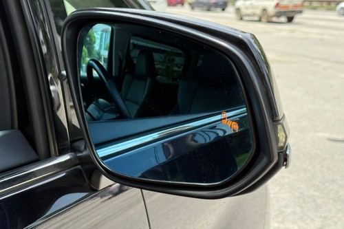 2015 Toyota Alphard 2.5 SA Terpakai