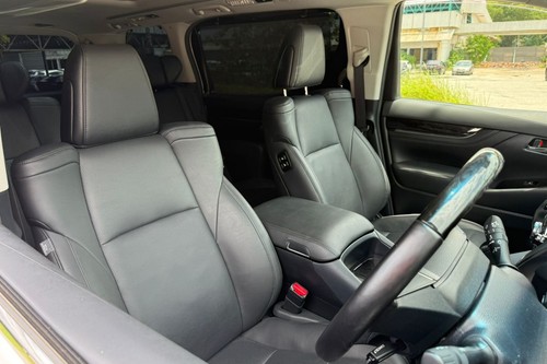 2021 Toyota Alphard 2.5 SC Terpakai