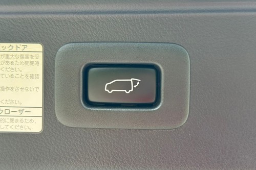 2021 Toyota Alphard 2.5 SC Terpakai