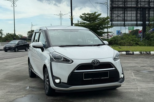 2018 Toyota Sienta 1.5 V AT