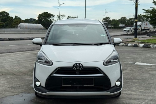 2018 Toyota Sienta 1.5 V AT  lama