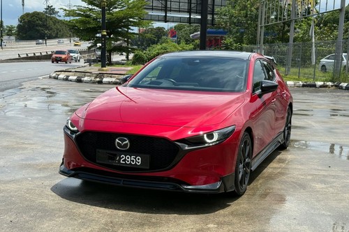 Second hand 2020 Mazda 3 Hatchback 2.0L High Plus 