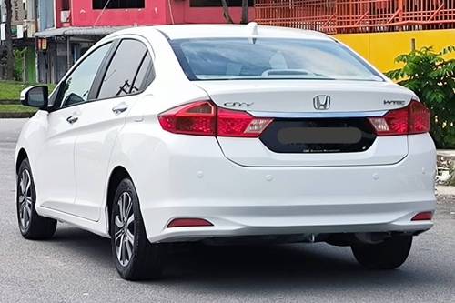 Old 2015 Honda City 1.5L E