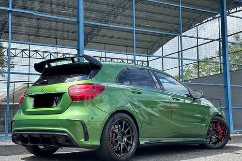 Terpakai 2015 Mercedes Benz A-Class A 200 Progressive Line untuk Dijual