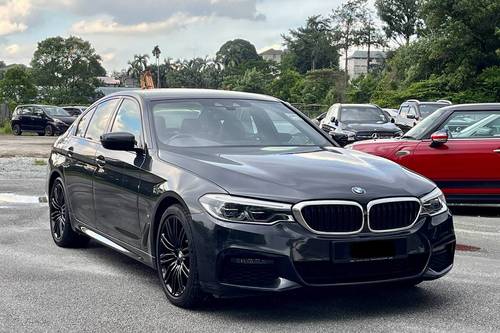 Second hand 2019 BMW 5 Series Sedan 530e M Sport 