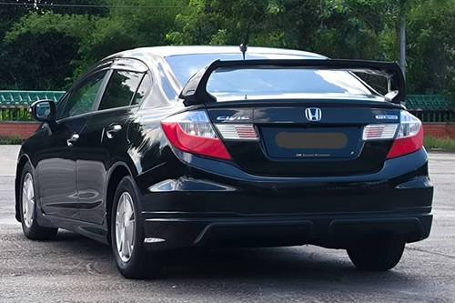 Old 2013 Honda Civic Hybrid 1.5L i-VTEC+IMA