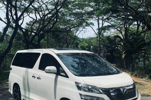 2014 Toyota Vellfire 3.5 Terpakai