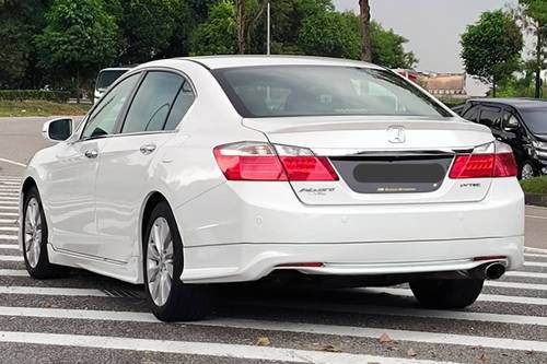 2015 Honda Accord 2.0 VTi-L Terpakai