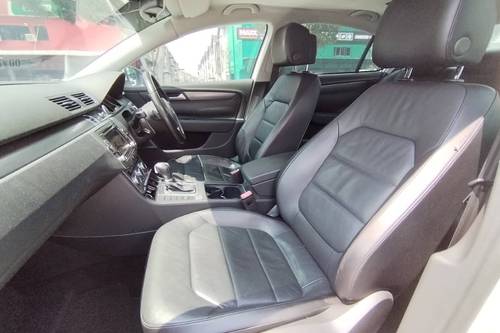 2014 Volkswagen Passat 1.8 Terpakai