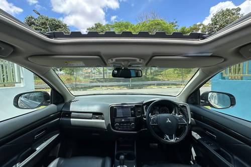 Used 2016 Mitsubishi Outlander 2.4 L