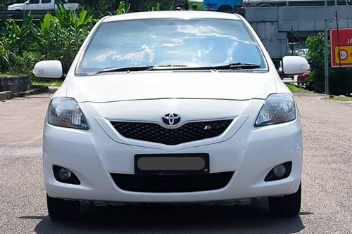 2013 Toyota Vios 1.5 E AT  lama