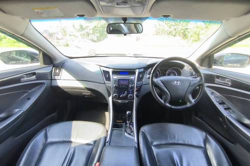 Used 2010 Hyundai Sonata Nu 2.0L Executive