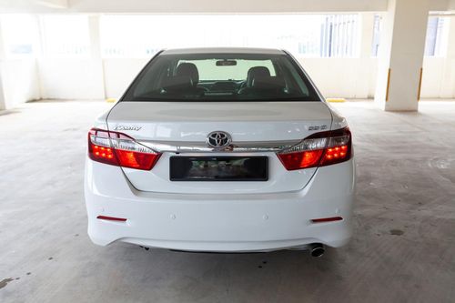 Old 2014 Toyota Camry 2.0L GX