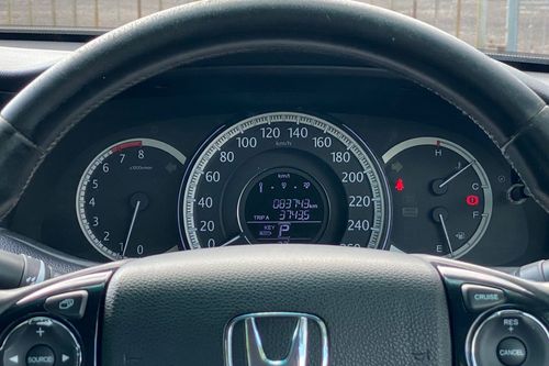 2013 Honda Accord 2.0 VTi-L Terpakai