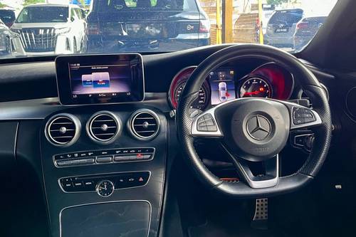 2018 Mercedes Benz C-Class Saloon C200 AMG Line  lama