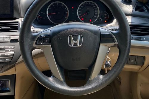2008 Honda Accord 2.0 VTi-L Terpakai