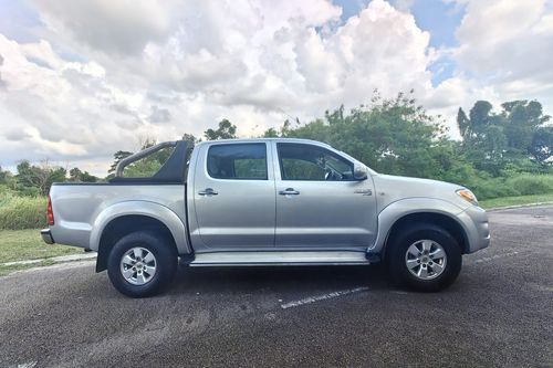 Old 2010 Toyota Hilux 2.5 G