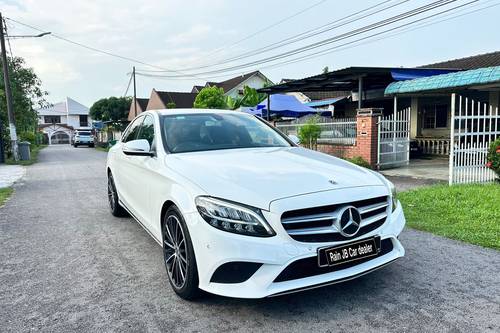 2019 Mercedes Benz C-Class Saloon C200 Avantgarde Line Terpakai