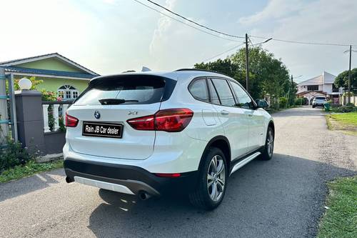 2016 BMW X1 2.0 M-sport  lama