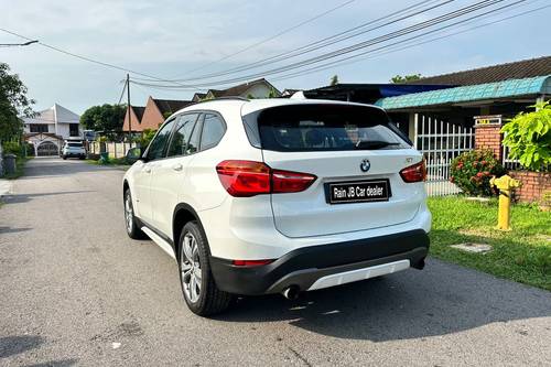 Old 2016 BMW X1 2.0 M-sport