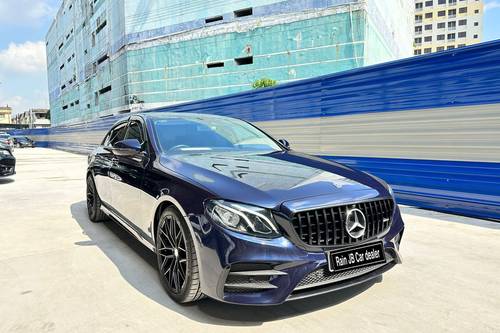 2018 Mercedes Benz E-Class Saloon E200 2.0 Terpakai