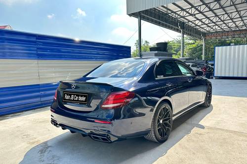 2018 Mercedes Benz E-Class Saloon E200 2.0  lama