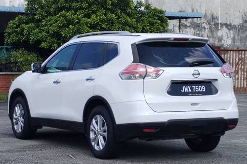 2015 Nissan X-Trail 2.5L 4WD Terpakai