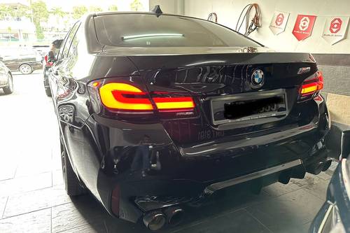 Second hand 2011 BMW 5 Series Sedan 523i 