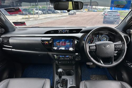 Terpakai 2023 Toyota Hilux Double Cab 2.8 Rogue (AT) 4X4 untuk Dijual