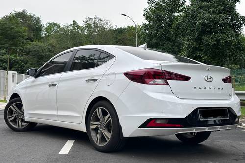 Second hand 2019 Hyundai Elantra 2.0L Executive 