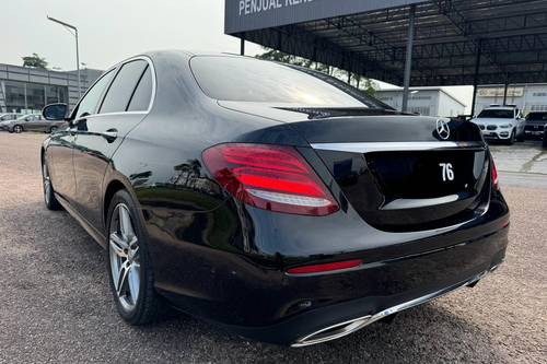 Terpakai 2017 Mercedes Benz E-Class Saloon E 200 Avantgarde Line untuk Dijual