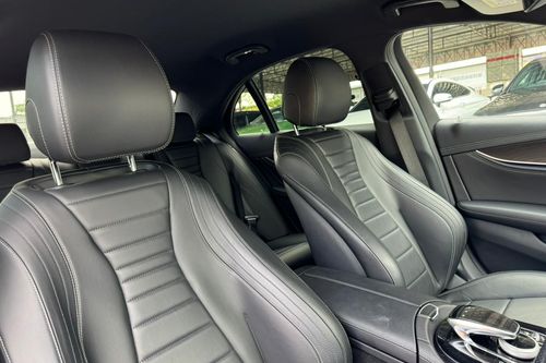 2017 Mercedes Benz E-Class Saloon E 200 Avantgarde Line Terpakai