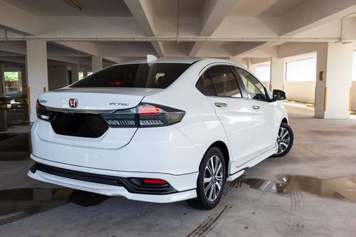 Second hand 2017 Honda City 1.5L E 