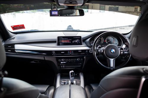 2017 BMW X5 xDrive40i M Sport Terpakai