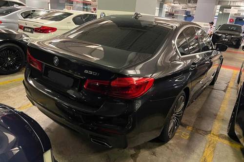 Second hand 2019 BMW 5 Series Sedan 2.0L 