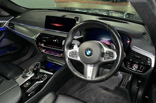 Used 2019 BMW 5 Series Sedan 2.0L