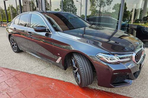 Used 2022 BMW 5 Series Sedan 530i M Sport