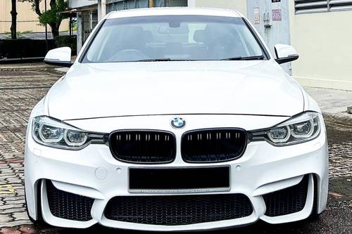 2017 BMW 3 Series Sedan 320i Sport Terpakai