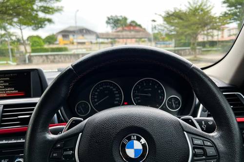 Used 2017 BMW 3 Series Sedan 320i Sport