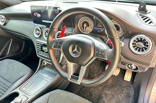 2014 Mercedes Benz A-Class A250 2.0 Terpakai