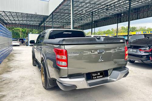 Second hand 2016 Mitsubishi Triton VGT AT Adventure X 