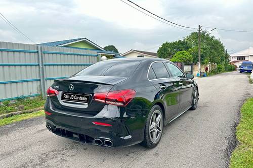 Second hand 2020 Mercedes Benz A-Class A 250 AMG Line 