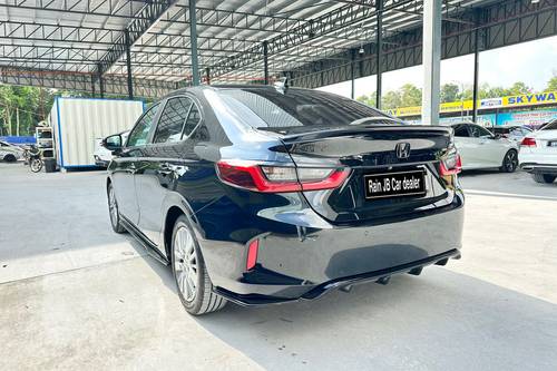 Second hand 2021 Honda City 1.5L V 