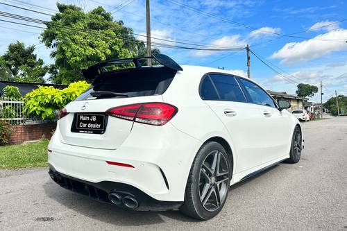 2018 Mercedes Benz A-Class A 200 Blue Efficiency Terpakai