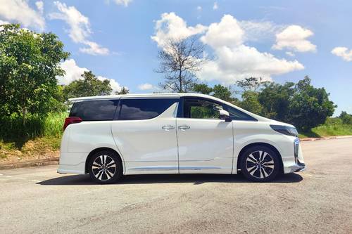 2018 Toyota Alphard 2.5 SC Terpakai