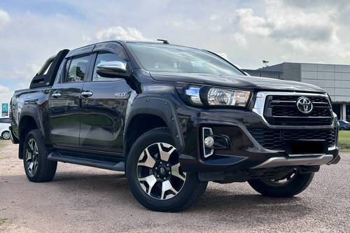 2018 Toyota Hilux Double Cab 2.4 L-Edition (AT) 4x4 Terpakai