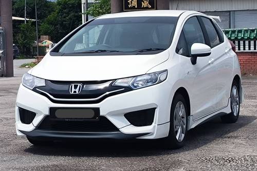 Second hand 2017 Honda Jazz 1.5L S 